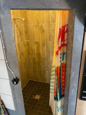 JonnysLoft 5