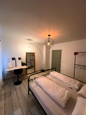 JonnysChillOutLounge 6
