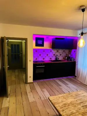 JonnysChillOutLounge 4